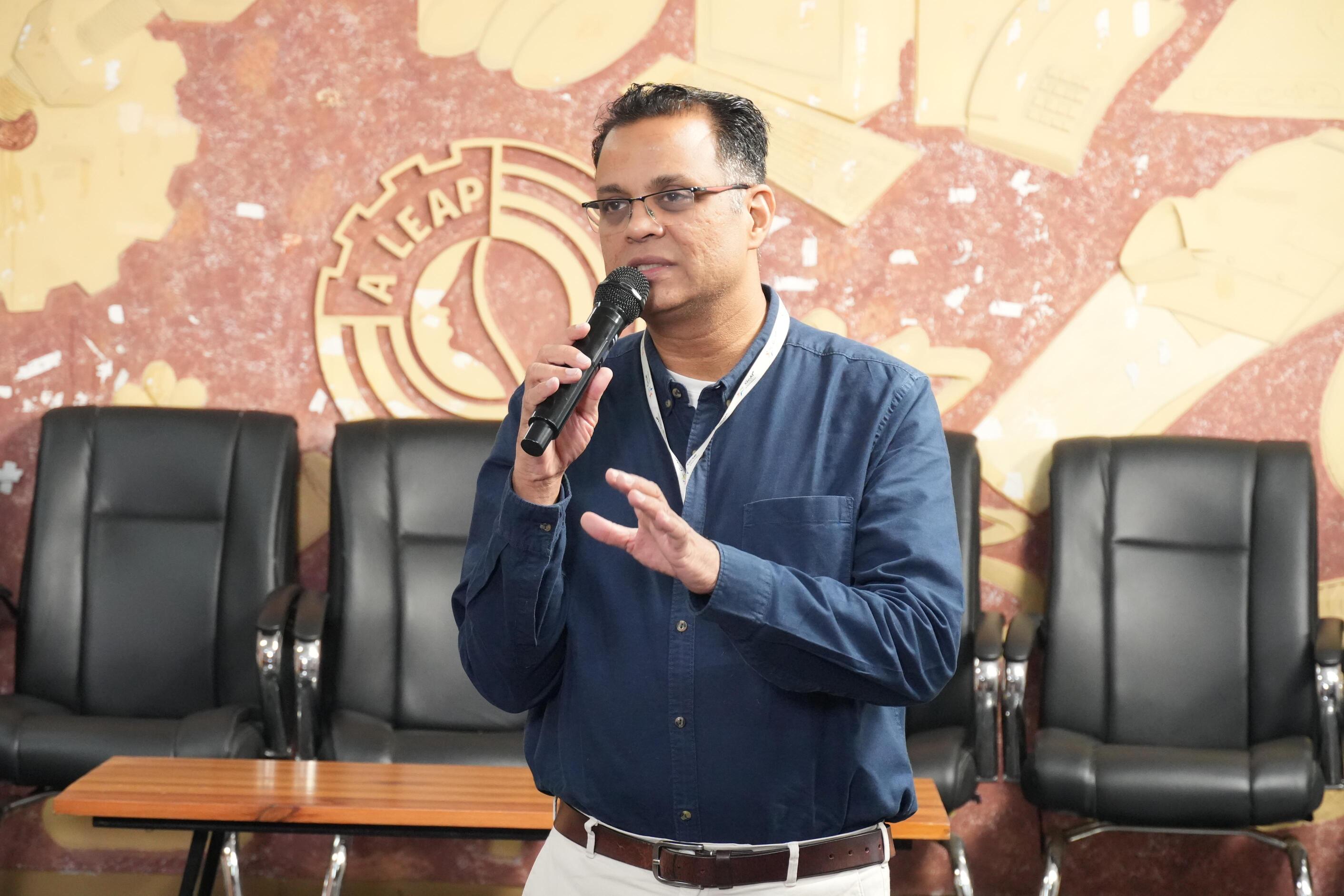 UNESCAP Wesellonline online training photo gallery